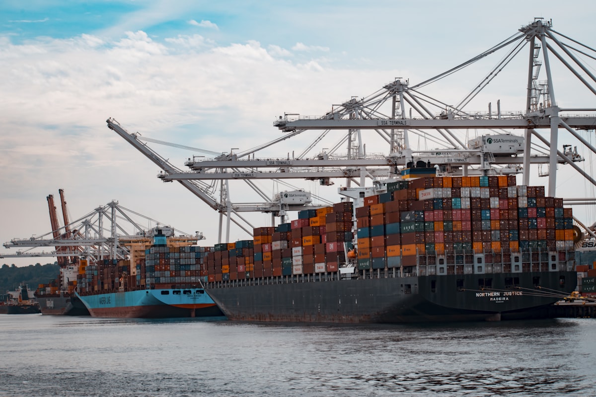 Trade Port — Clearance, Forwarding & Logistics